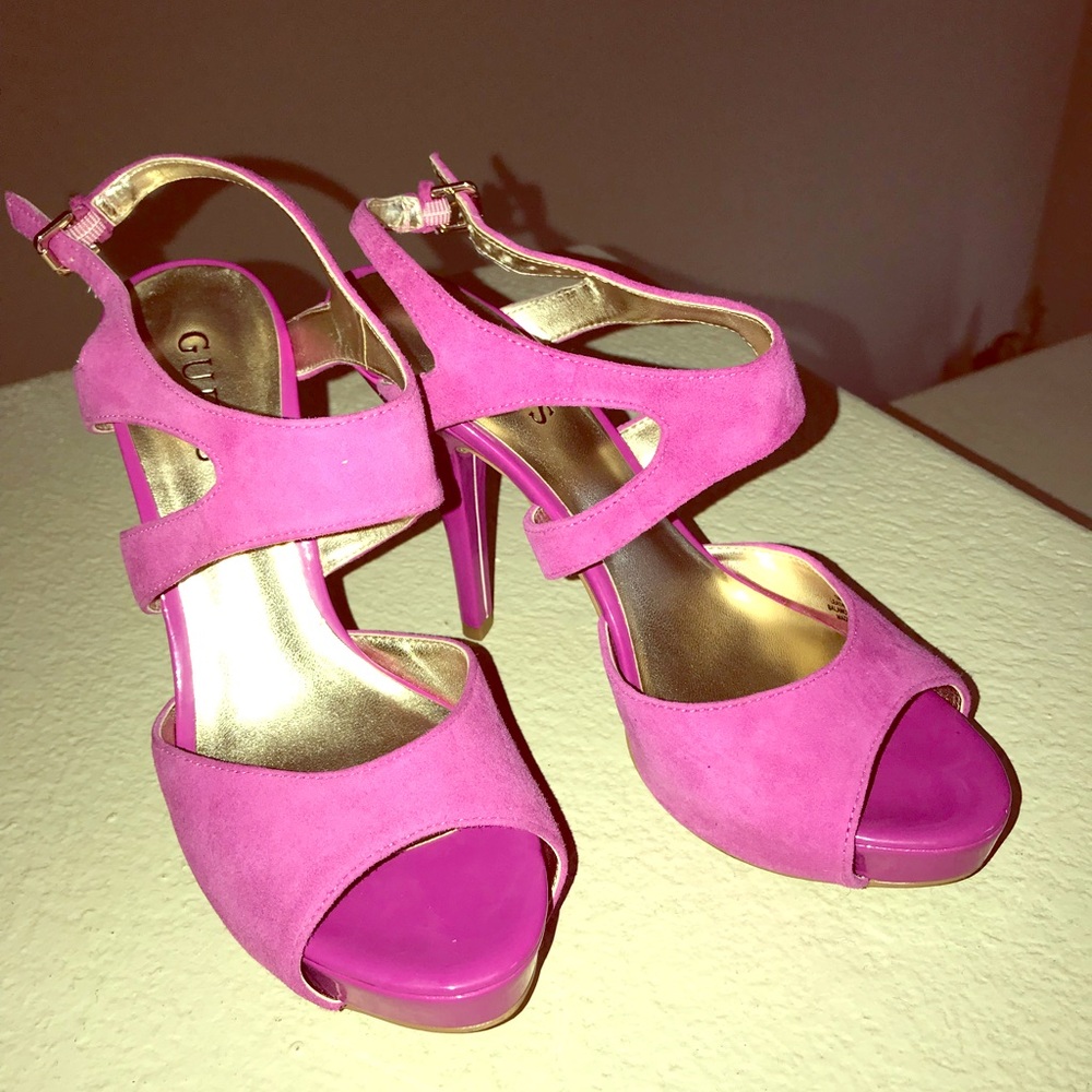 Fuchsia suede platform shoes
